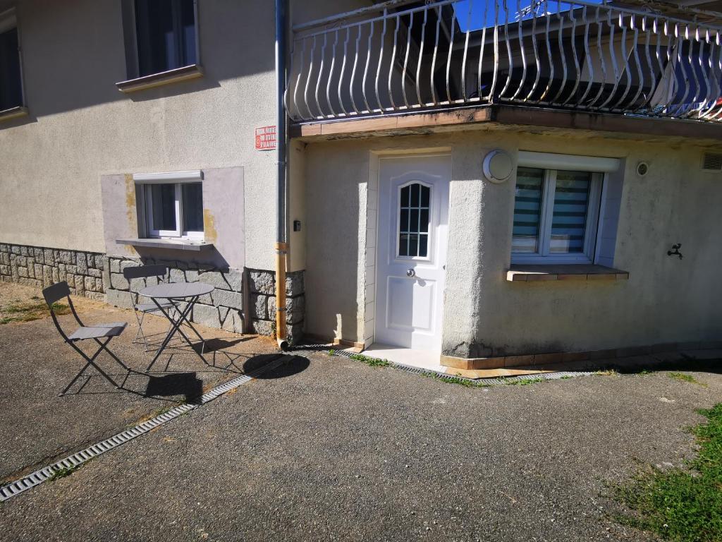 T1 bis, jardin, proche du centre - 5