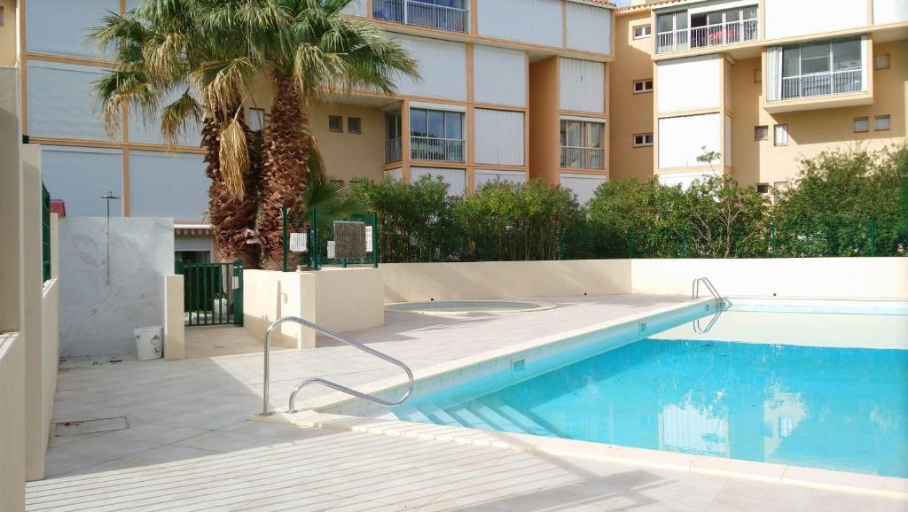 Appartement climatisé avec piscine proche plage - 1