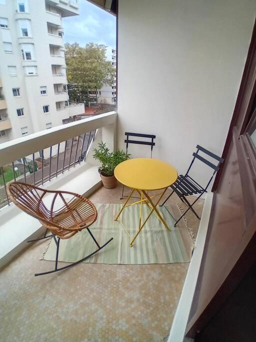 T1bis, balcon, proche Part-Dieu - 4