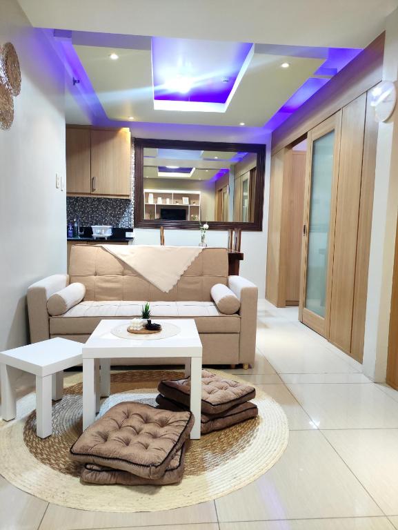 Shell res nr MOA 2BR free parking, Manila