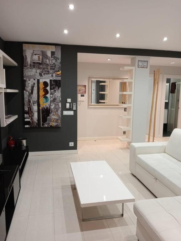 apartamento COLON !!PARKING PRIVADO GRATUITO !! - 2