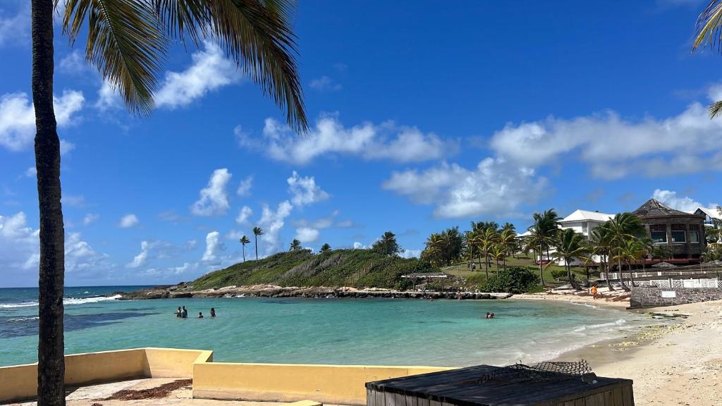 Magnifique logement vue mer!, Saint-François