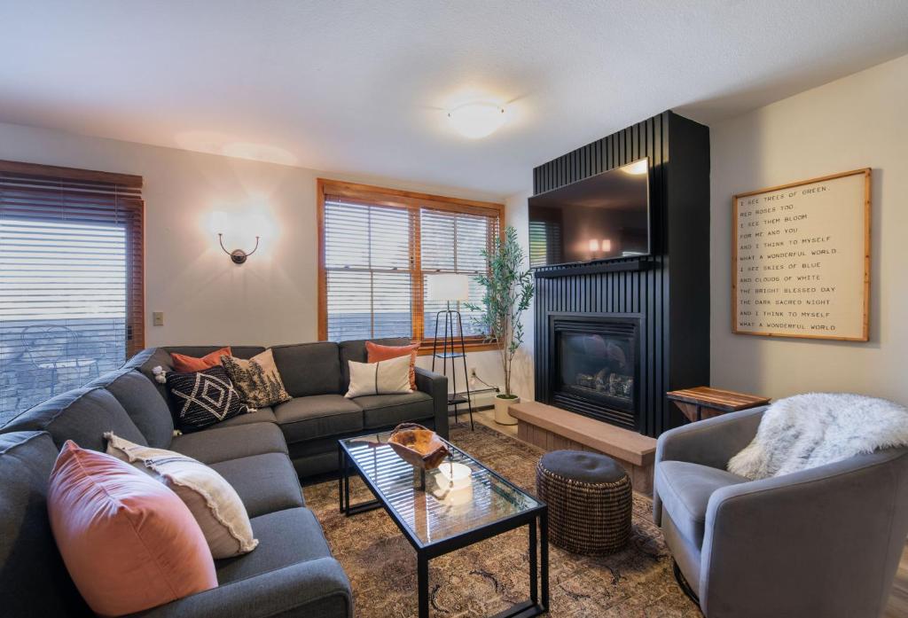 Zephyr Mountain Lodge - Premium Rated Condo 1217, Winter Park