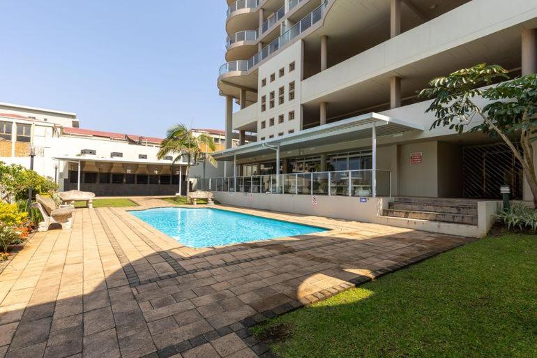 201b Santorini, Margate