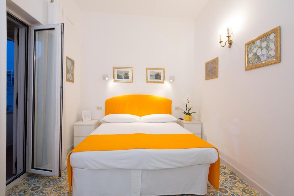 Marlin Guest House photo