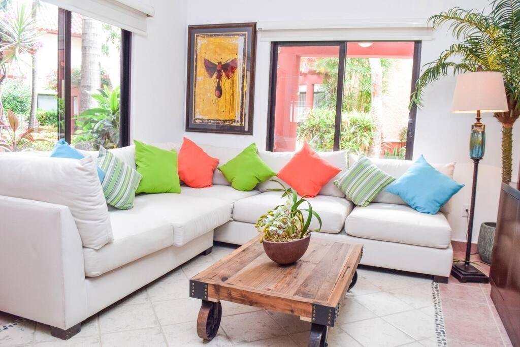 Villa Familiar en exclusivo condominio playacar - 1