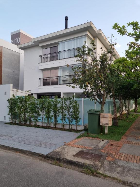 Apto amplo e confortável, Governador Celso Ramos