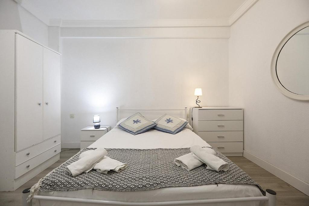 Precioso Piso Céntrico Con Aparcamiento Gratuito - 3