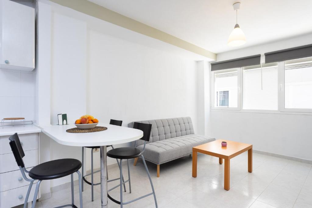 Home2Book Cozy Flat El Médano 2 min From The Beach - 1