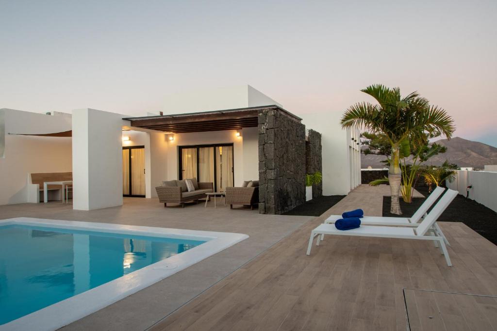 Villa Iris by Villalia - 3