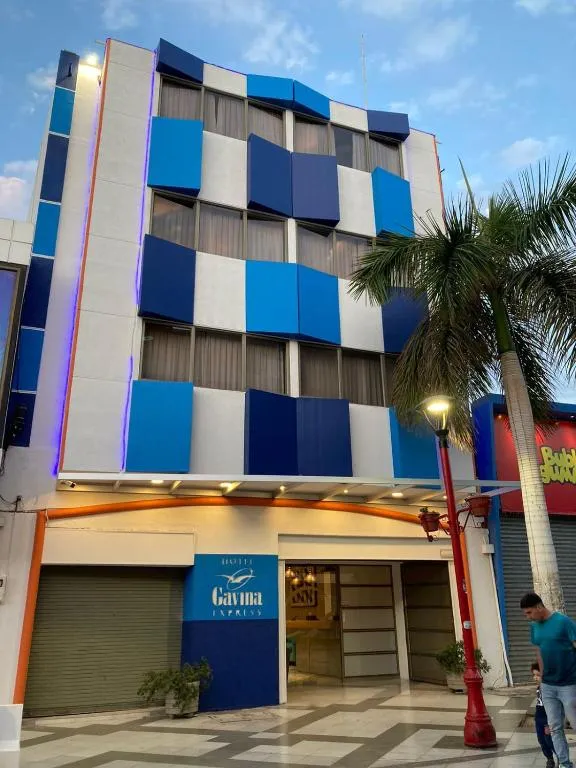 Hotel Gavina Express Arica，位于阿里卡的酒店