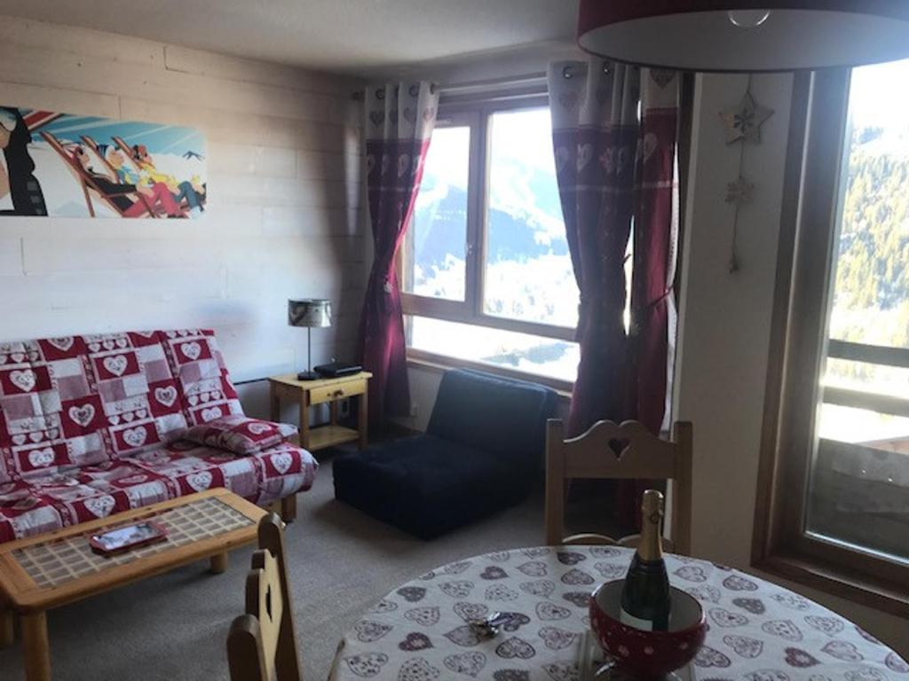 Studio Châtel 4 Pers, Ski, Balcon Sud/Ouest, Parking, Netflix/WIFI, Animaux admis - FR-1-676-122, Châtel