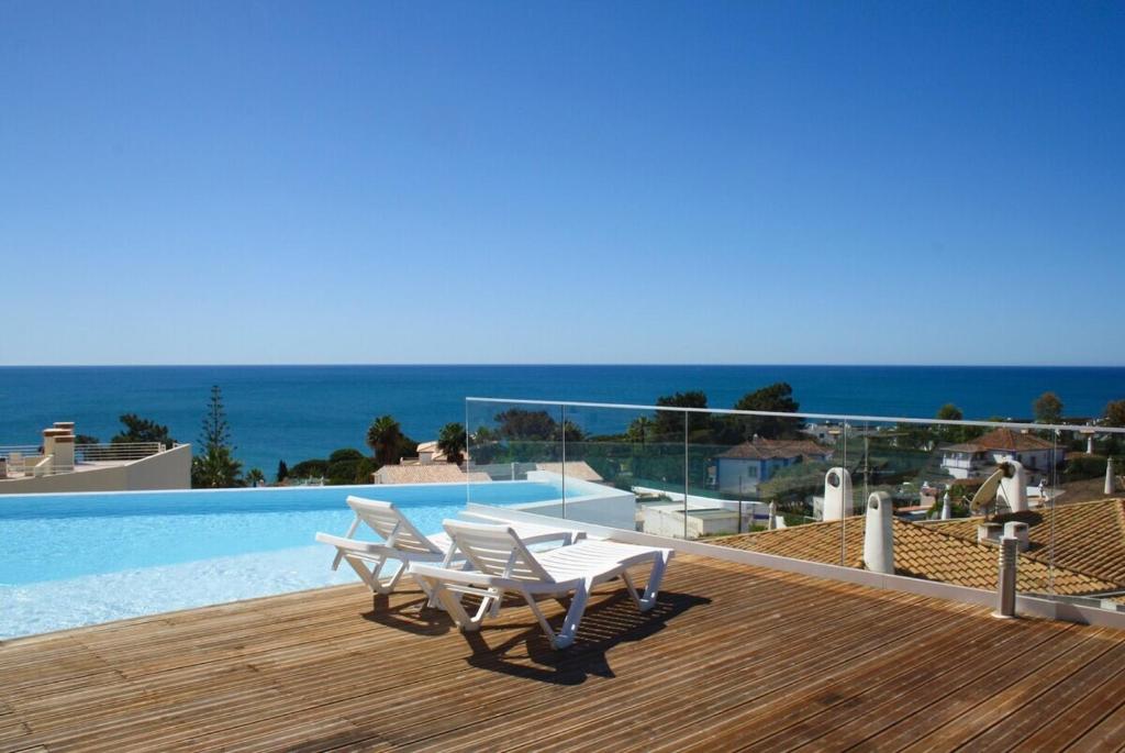 Blue Horizons, (AT18) 2 Bedroom, Olhos de Agua, Olhos de Água