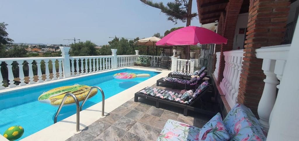 Villa Don Giovanni Fuengirola, Piscina Privada y vistas al mar y a la Montaña - 4