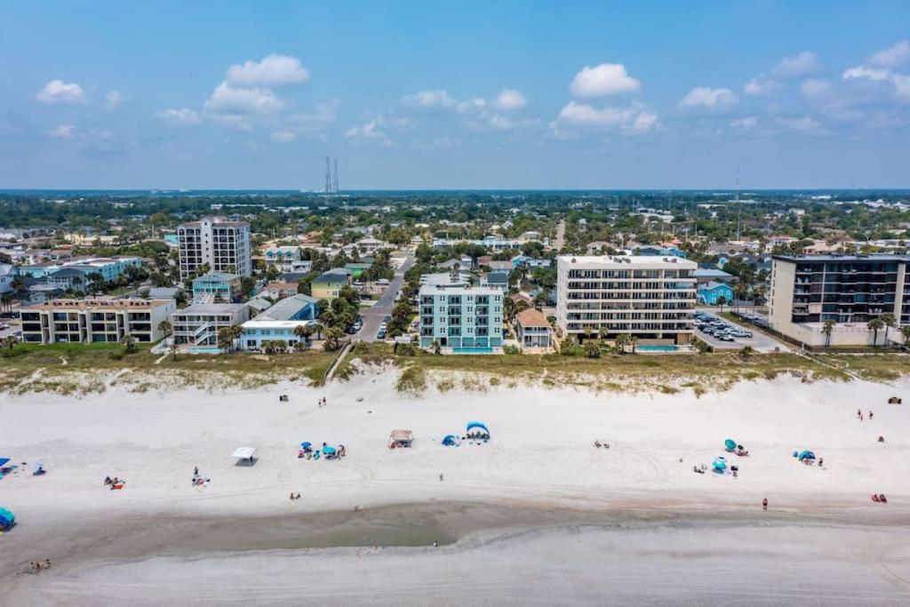 Sandpiper Oceanfront 5E, Jacksonville Beach