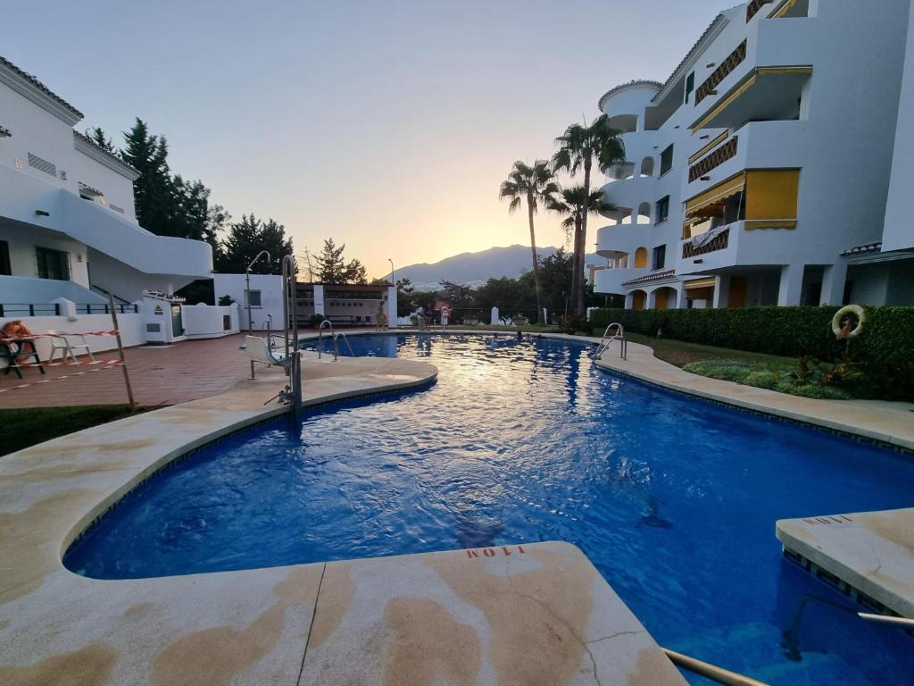 797 HOLIDAY RENTALS - Apartamento en Pueblo del Parque - 2