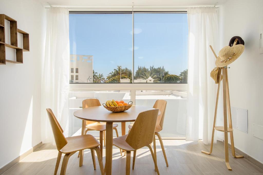 Orange Volcano - Pool and Gym in Sport Center Fariones included By Lanzarote Vacation Homes - 1