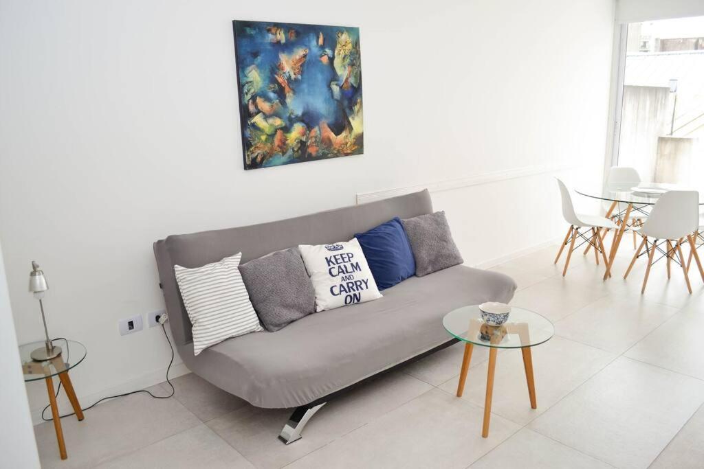 Pacheco de Melo 2936 by depptö - 5