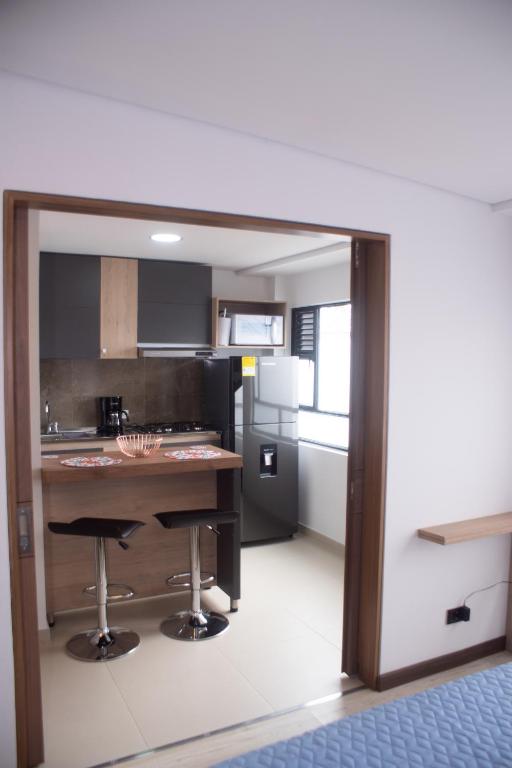 Estudio en Bogotá cerca del aeropuerto - 3