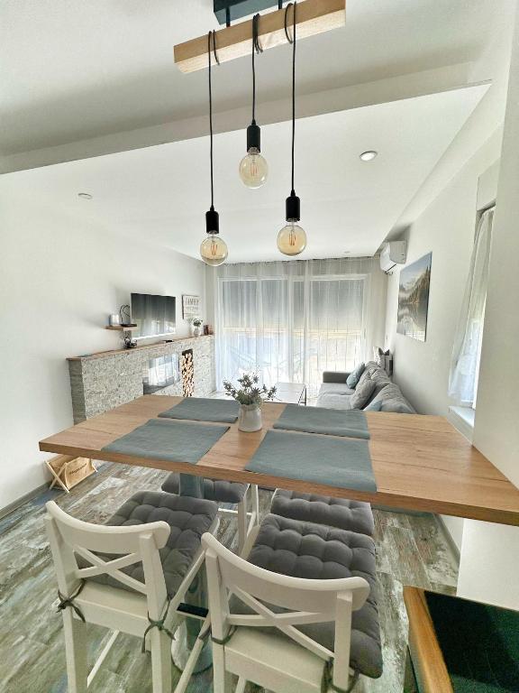 Zlatni Breg Divcibare, Divčibare