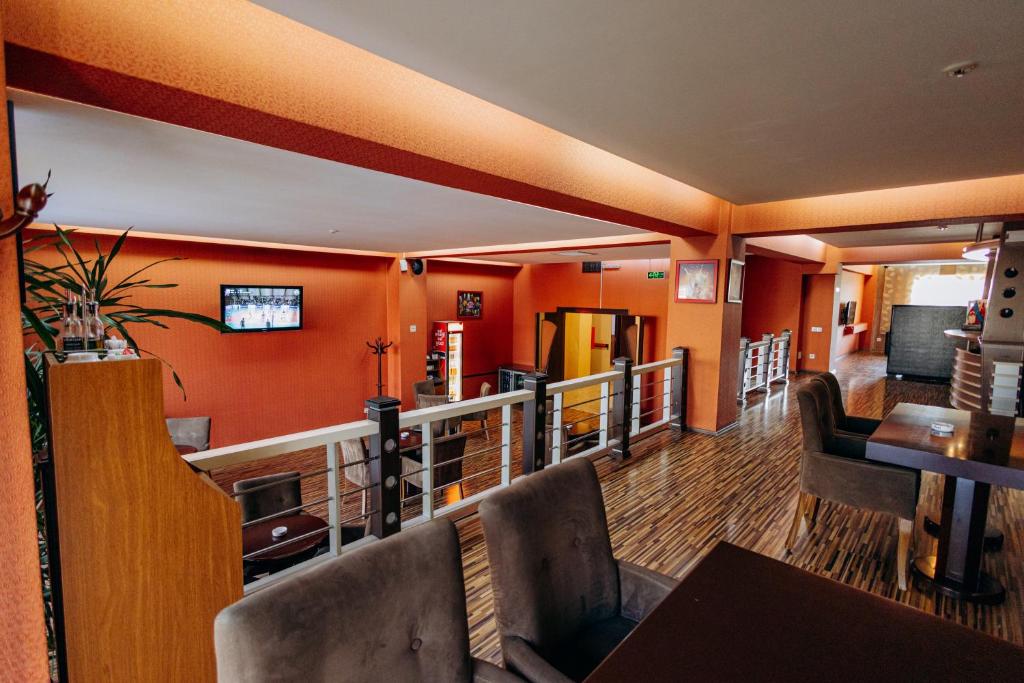 Bar/Bekleme Salonu
