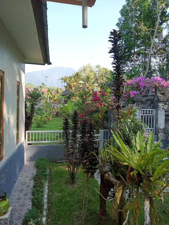 umah kampung bendul, Penebel