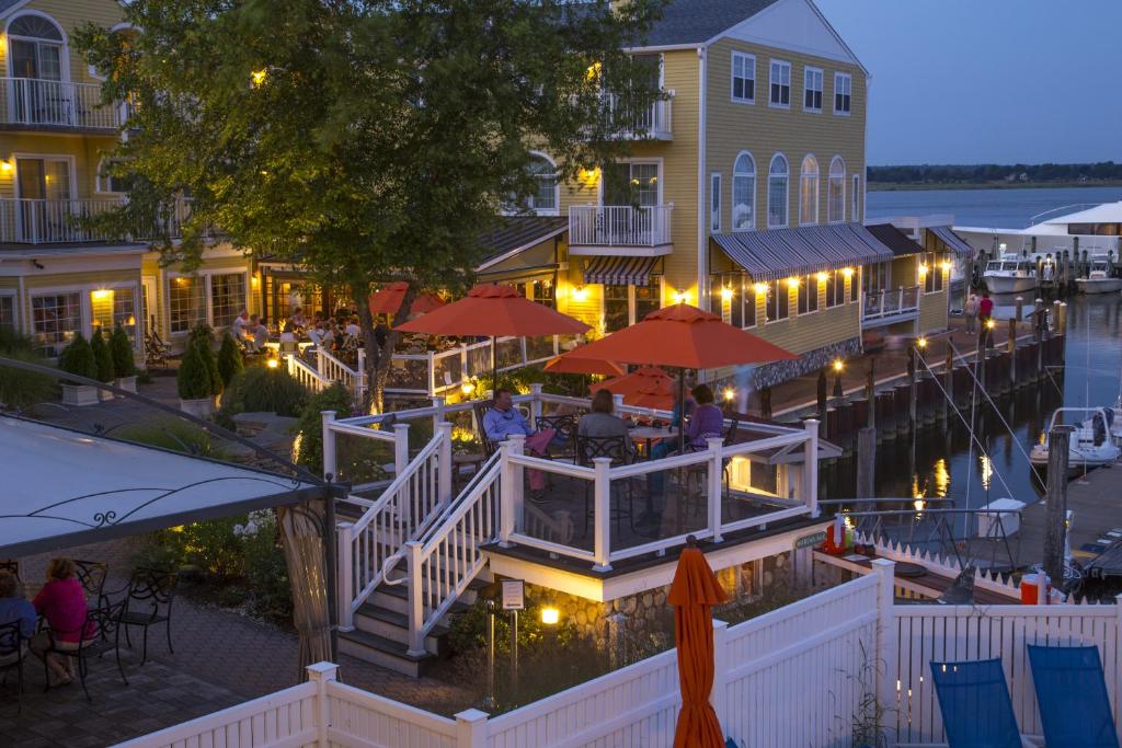 Saybrook Point Resort & Marina photo