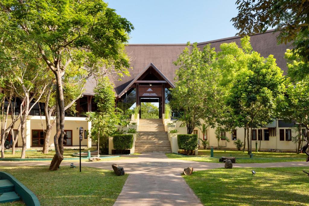 Exterior view, The Paradise Dambulla in Sigiriya