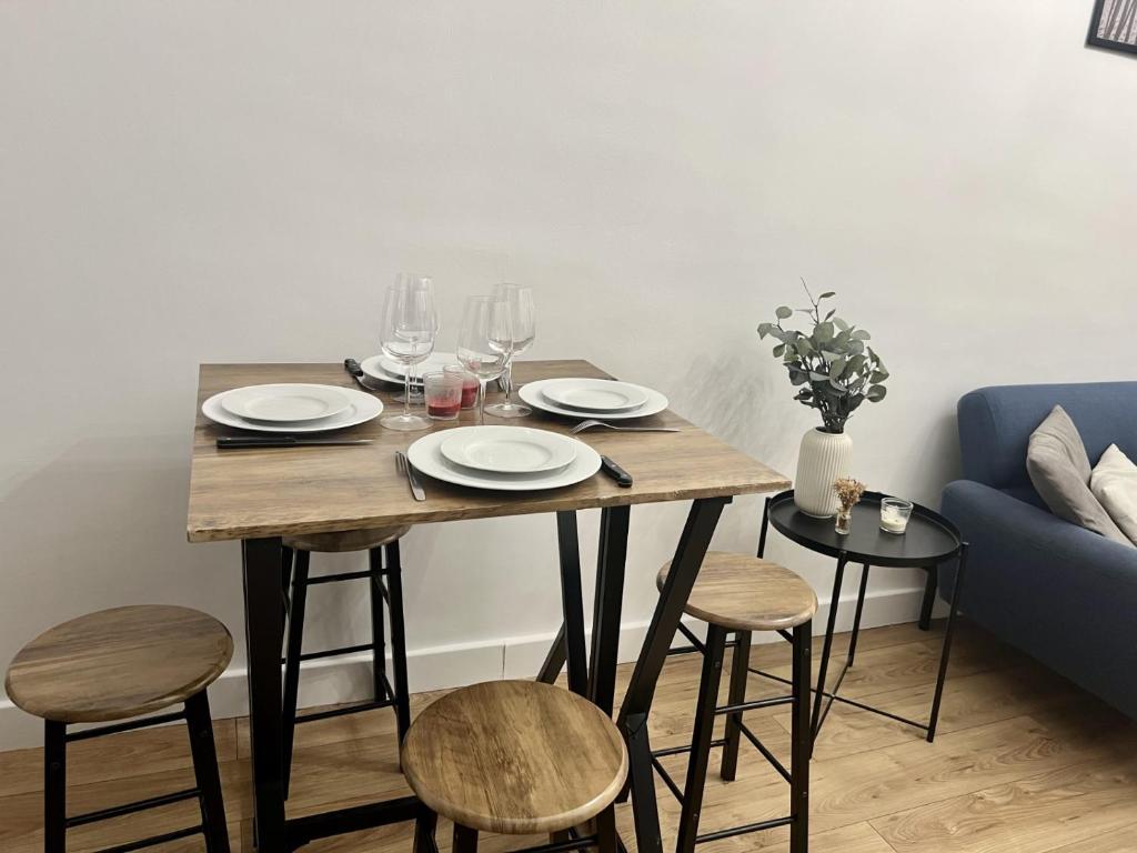 Sublime Appartement 2 pièces au cœur de la Vieille Ville - 2