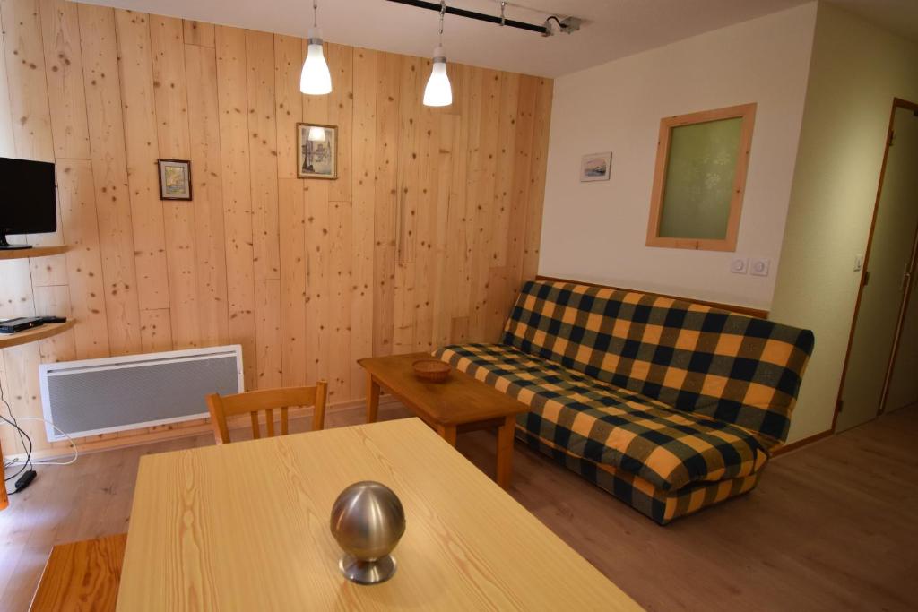VAUJANYLOCATIONS - Claret 2 Appartement 6 - 3