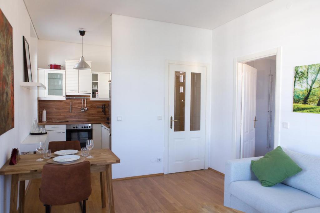 Pleasant City Apartment - 2
