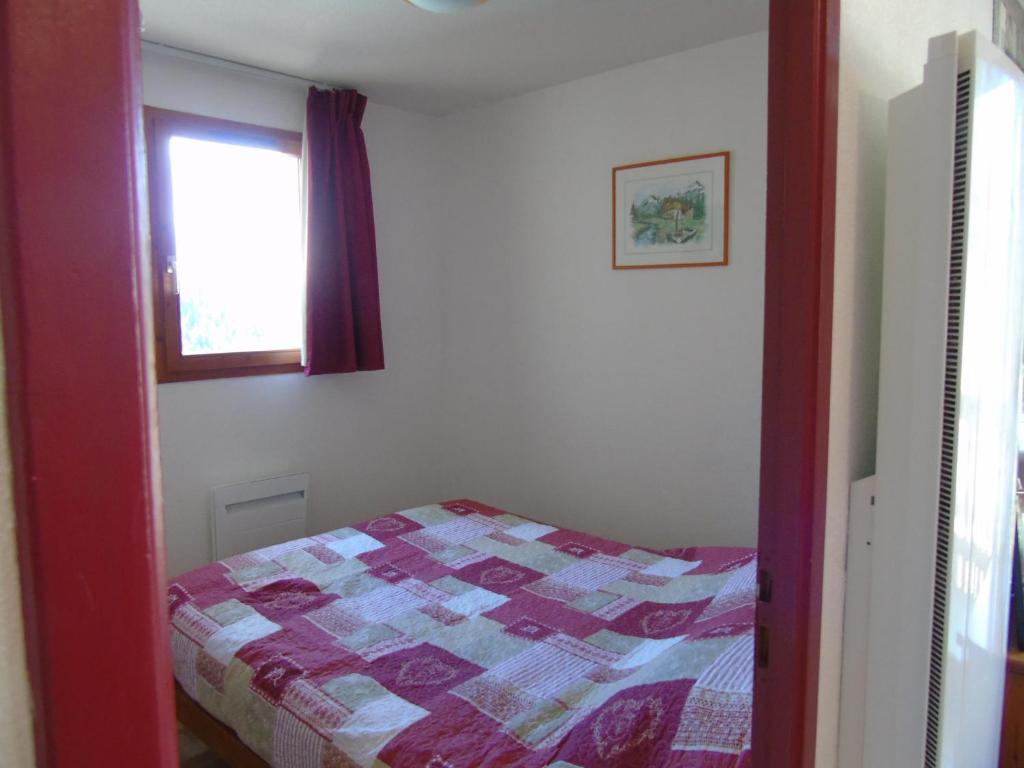 Appartement cosy 2 pièces + cabine, 6 pers., proche télésièges, commerces, avec balcon et équipement complet - FR-1-561-28 - 4