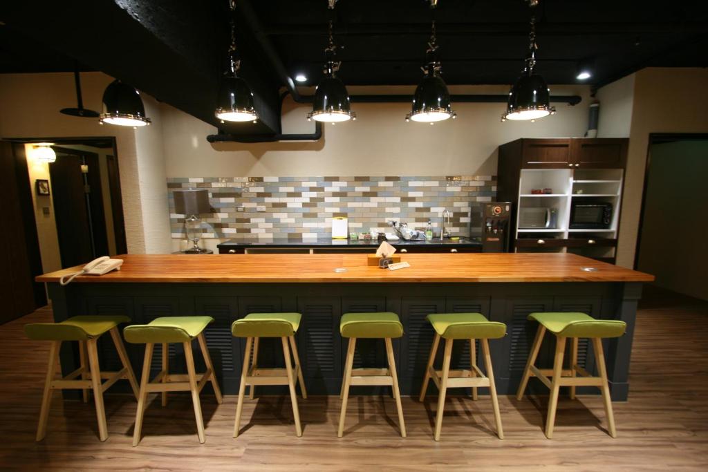 Pub/Lounge