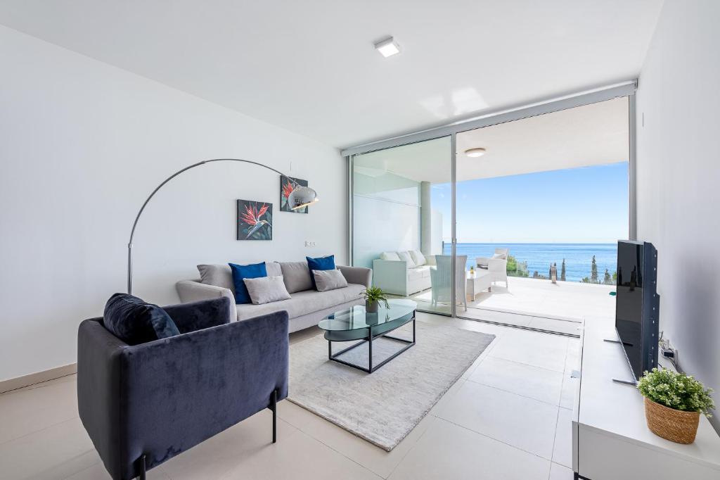 797 HOLIDAY RENTALS - Espectacular apartamento con vista al mar - 1