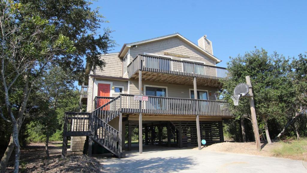 Oceanside, 4 BRs, Dogs Welcome, 1200 ft to Beach Access, WC902, Point of View, Corolla