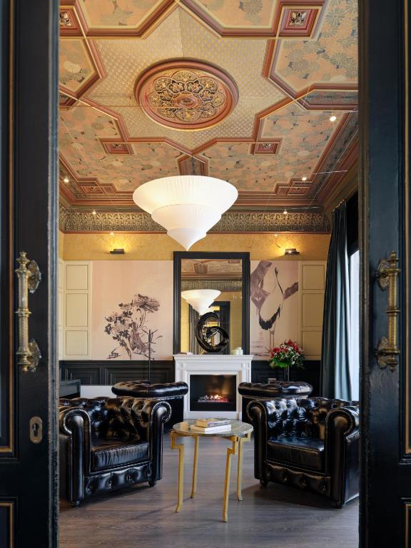 Közös társalgó / TV