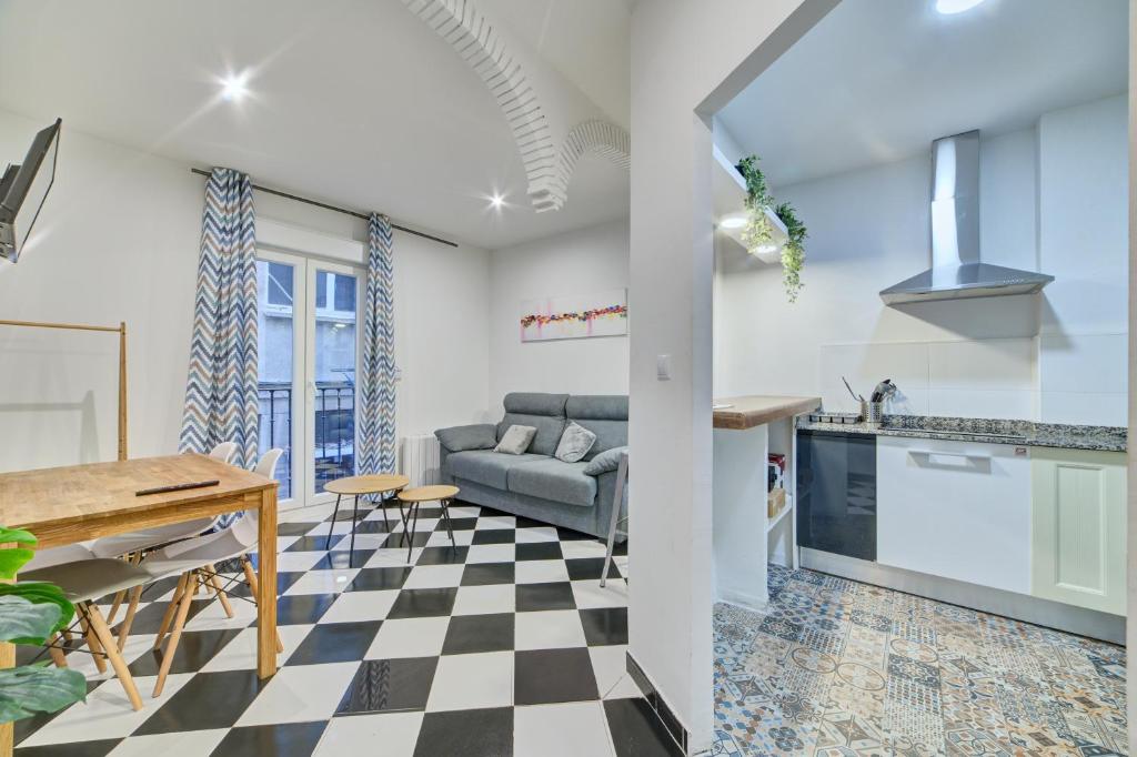 Apartamento La Navarra by Clabao, Logroño