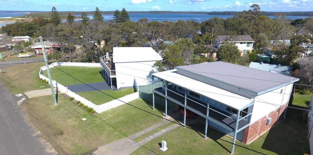 Sundeck, Culburra Beach