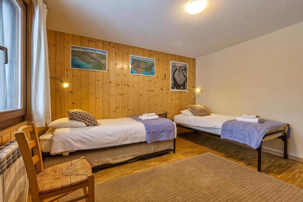 Chalet Les Jeunes - Swiss Ski Chalet with amazing views 8pax - 4