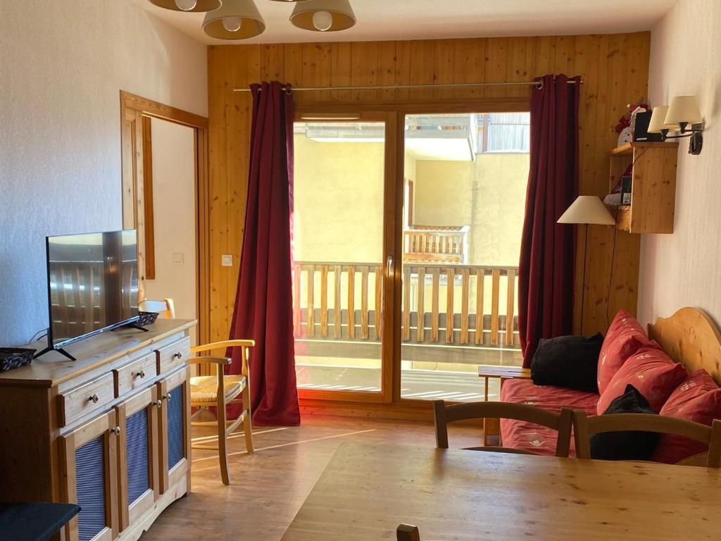 Appartement 2 pièces cabine, 6 personnes, piscine, parking, WiFi - FR-1-636-13 - 1