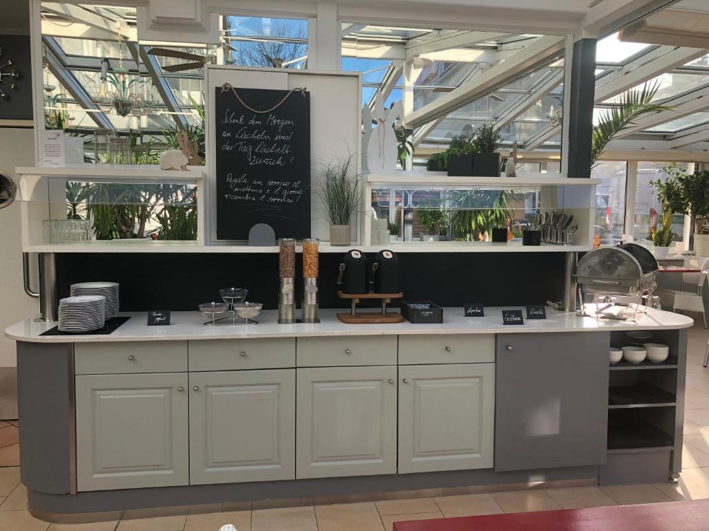 Food and beverages, Hotel Esplanade & Aparthotel Rialto in Ostseebad Binz