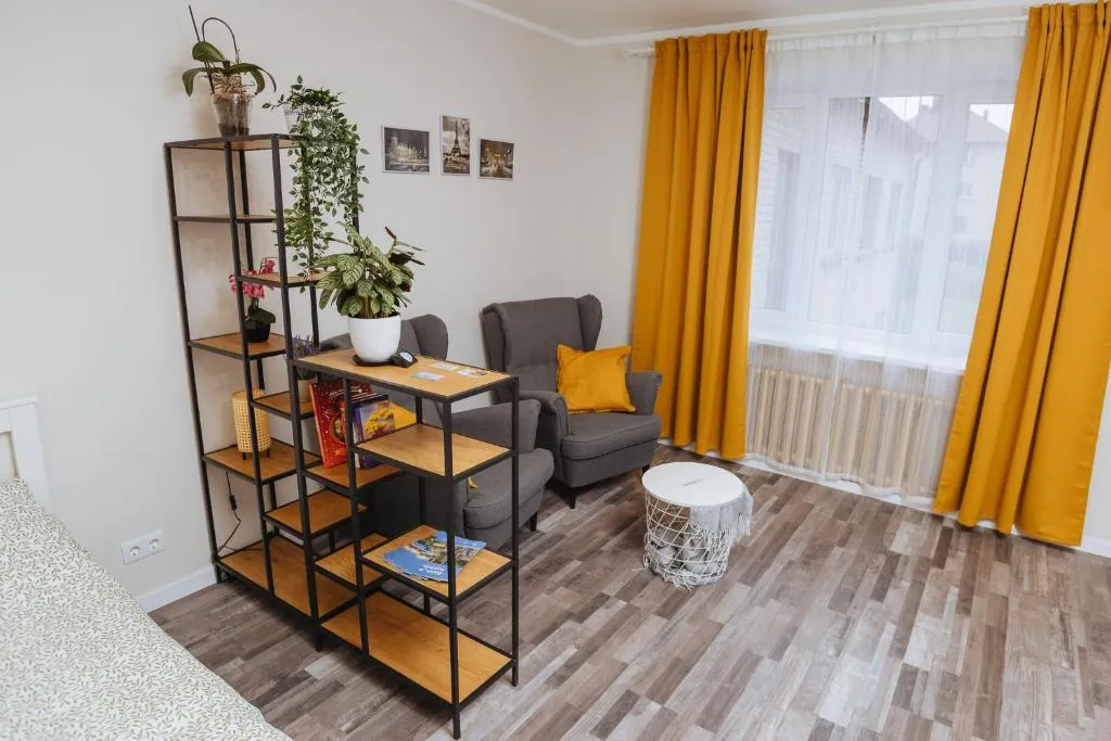 Apartamenti Katrīna, Hotel in Brocēni