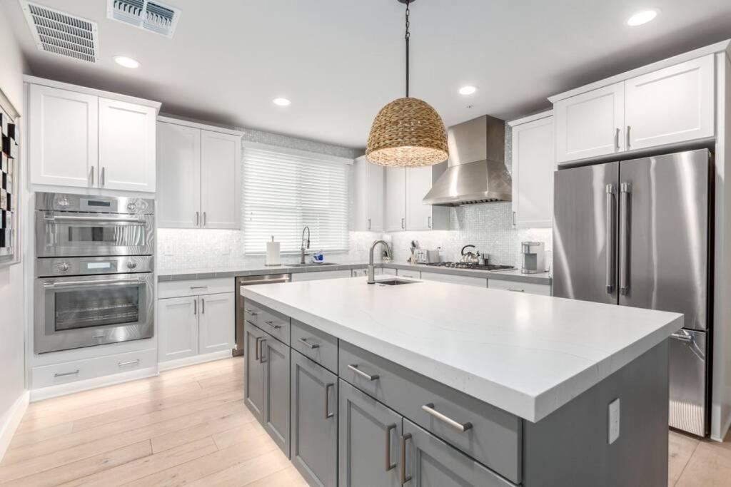 Miller Square 1002, Scottsdale