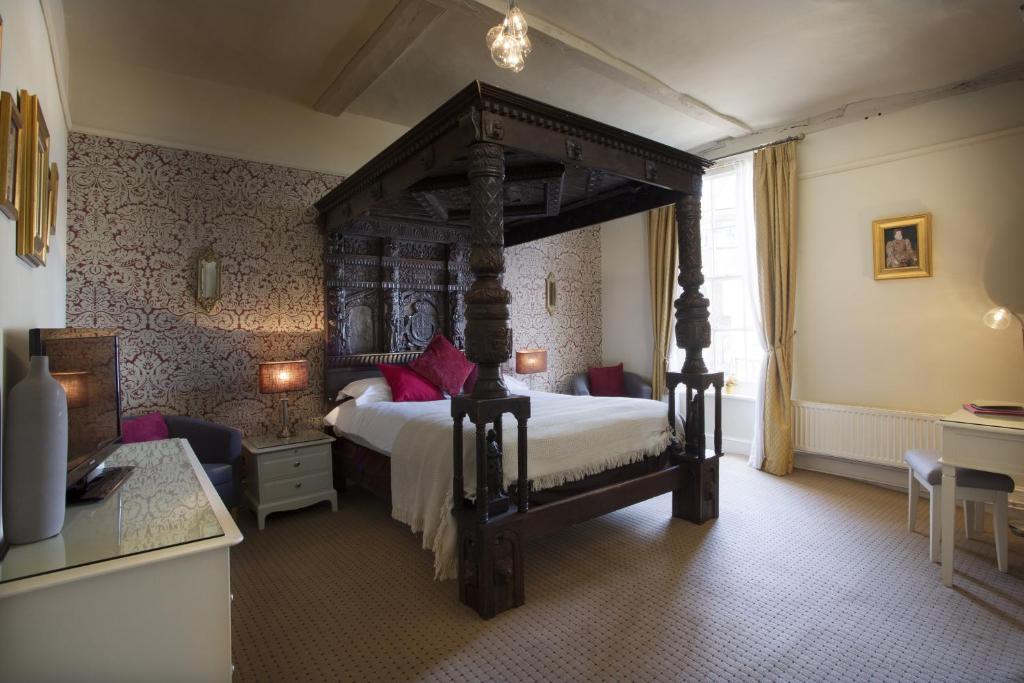 The George Hotel & Brasserie, Cranbrook - pet-friendly stay