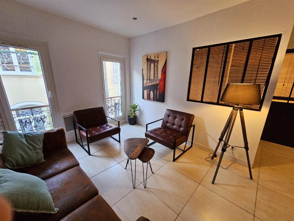 Appartement cosy centre ville proche chantiers navals, calanques, plages - 4