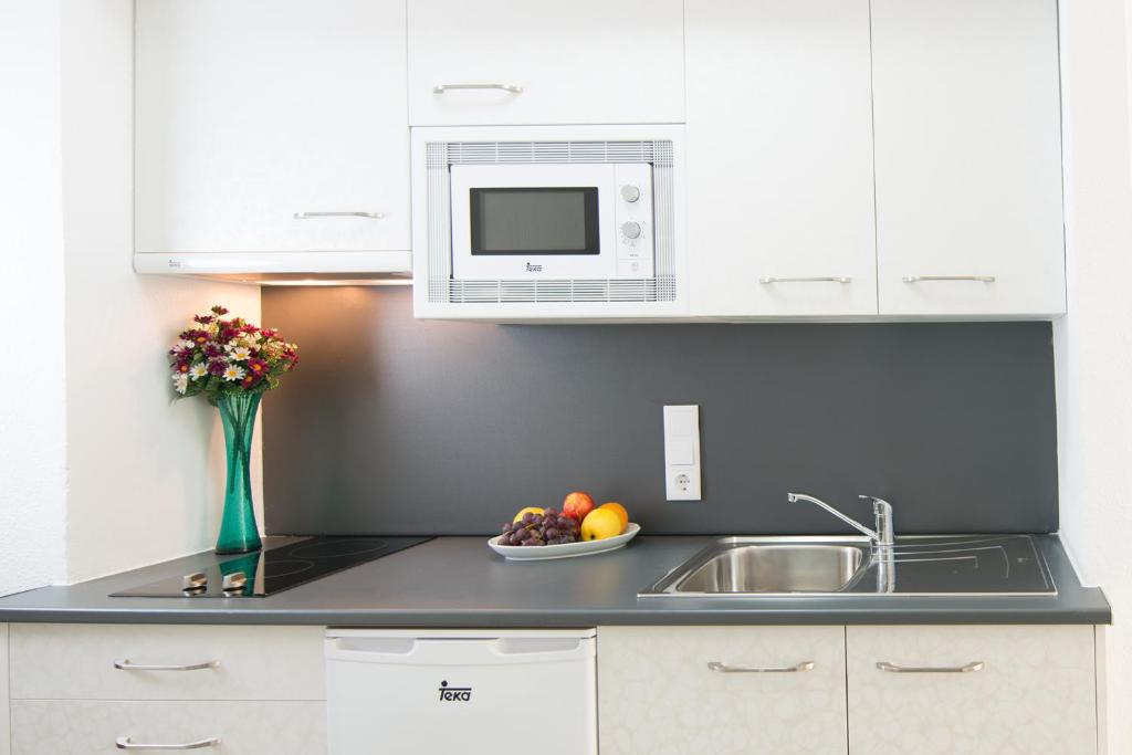Ona Internacional Apartments - 5