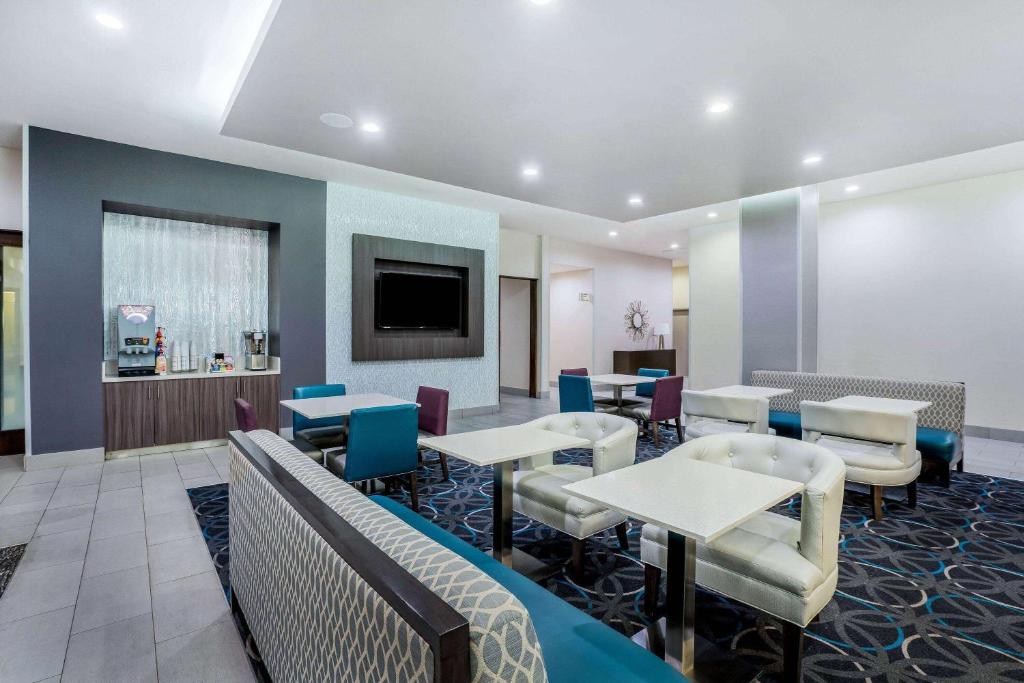 Restaurant, La Quinta Inn & Suites by Wyndham Houston Cypress in Houston (TX)