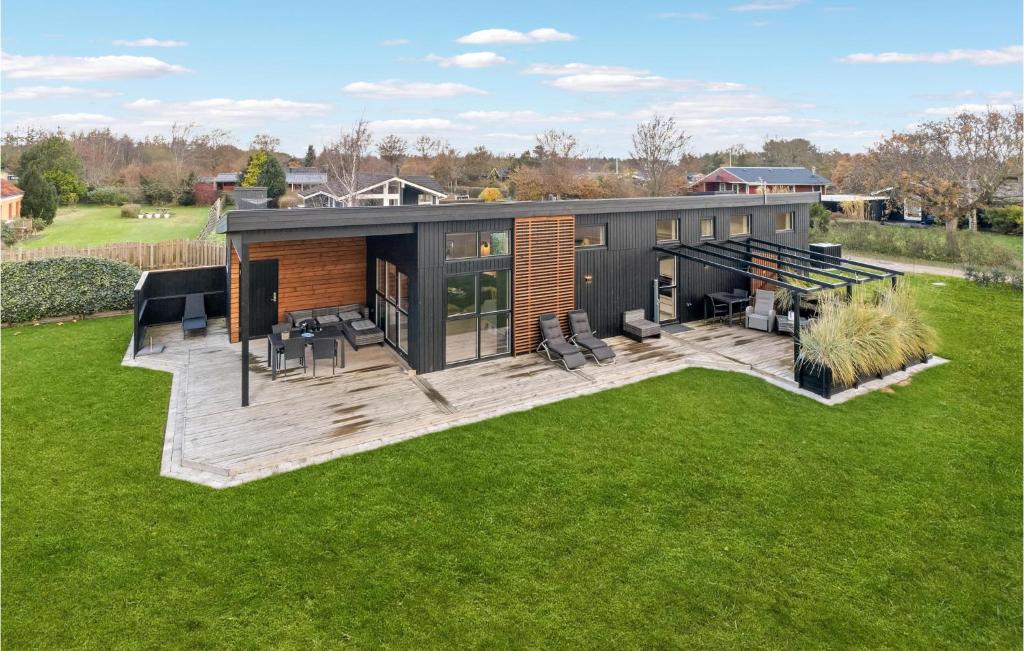 Beautiful Home In Hadsund With Wifi, Hadsund