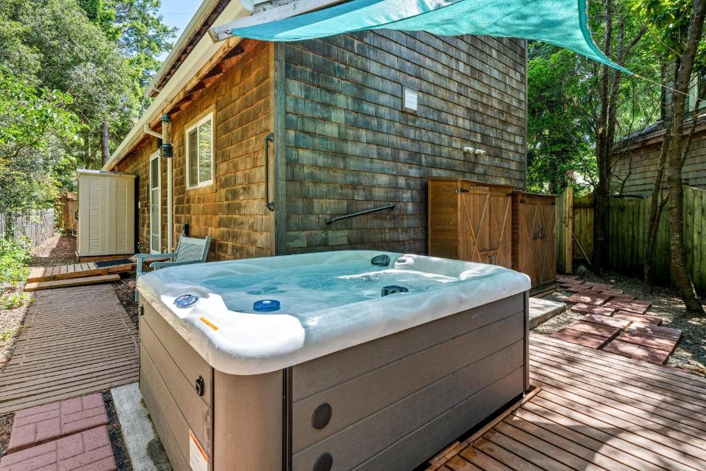 Sea Shell MCA #50605, Manzanita