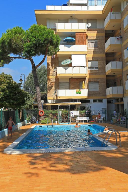 Lido di Jesolo Apartments for Rent, Italy price from 4 of